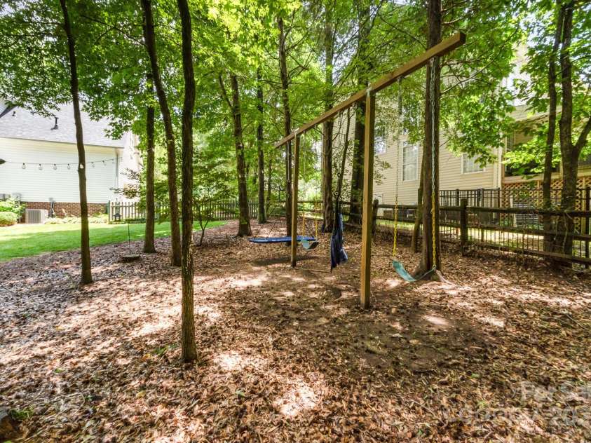 11624 Crossroads Place, Concord, NC 28025.  MLS# CAR4272505, YatesRealty ID 23245. 