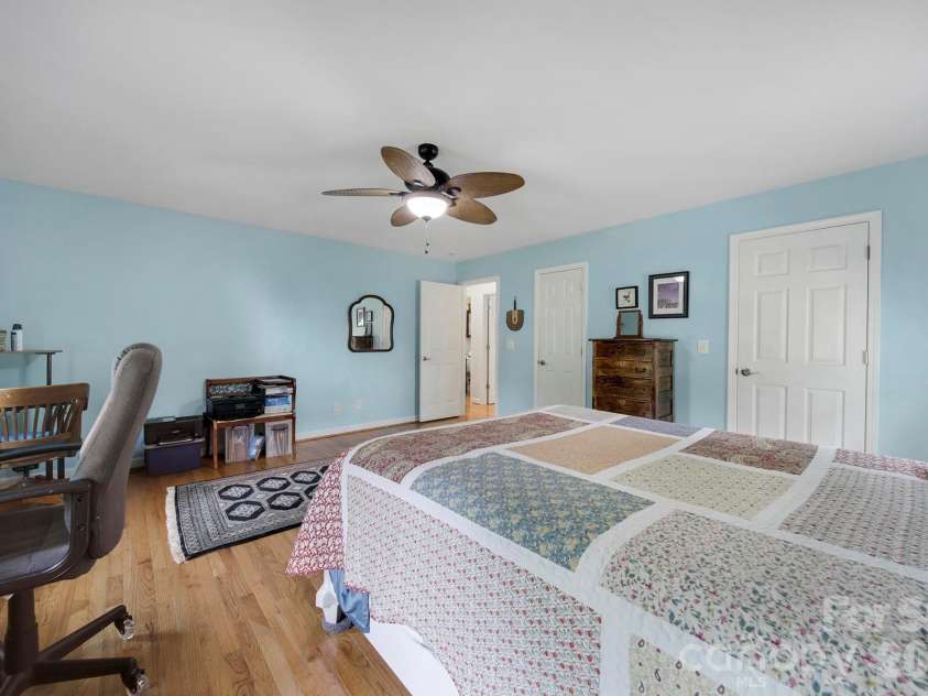 530 Calabash Road, Clover, SC 29710.  MLS# CAR4377423, YatesRealty ID 23245. 3rd bedroom on main