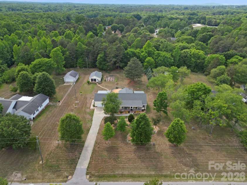 530 Calabash Road, Clover, SC 29710.  MLS# CAR4377423, YatesRealty ID 23245. 