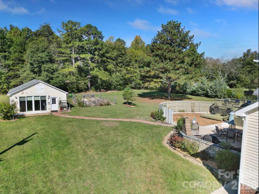 530 Calabash Road, Clover, SC 29710.  MLS# CAR4377423, YatesRealty ID 23245. 