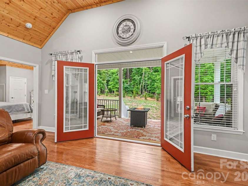 112 Solar Drive, Hudson, NC 28638.  MLS# CAR4380835, YatesRealty ID 23246. 