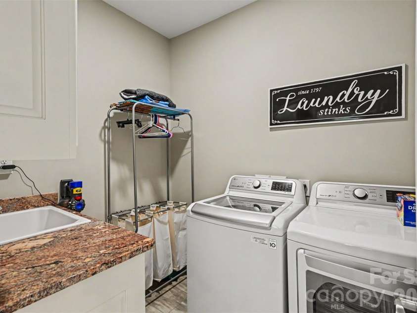 112 Solar Drive, Hudson, NC 28638.  MLS# CAR4380835, YatesRealty ID 23246. 