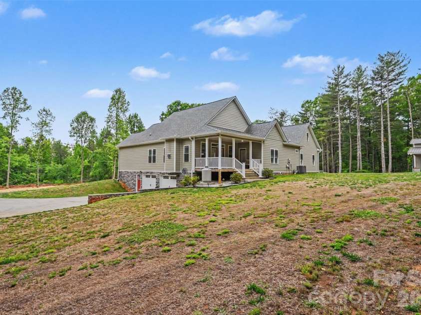 112 Solar Drive, Hudson, NC 28638.  MLS# CAR4380835, YatesRealty ID 23246. 