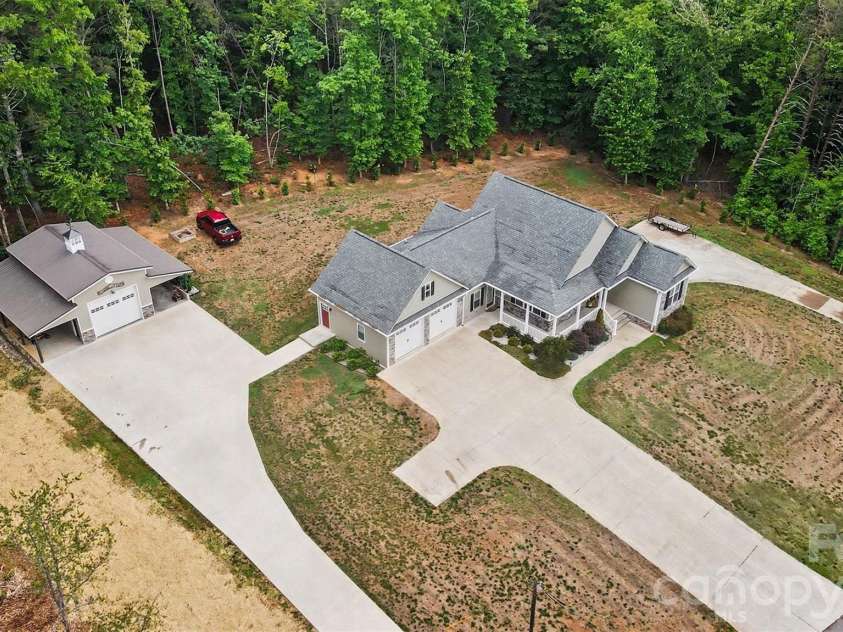 112 Solar Drive, Hudson, NC 28638.  MLS# CAR4380835, YatesRealty ID 23246. 