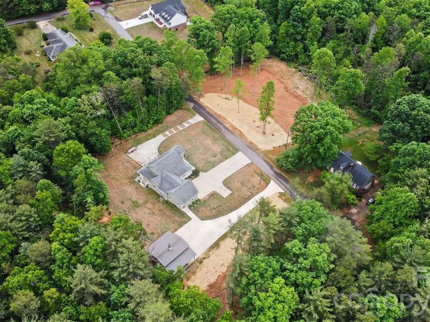 112 Solar Drive, Hudson, NC 28638.  MLS# CAR4380835, YatesRealty ID 23246. 