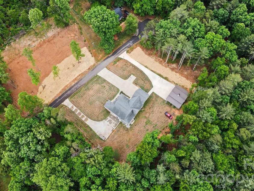 112 Solar Drive, Hudson, NC 28638.  MLS# CAR4380835, YatesRealty ID 23246. 