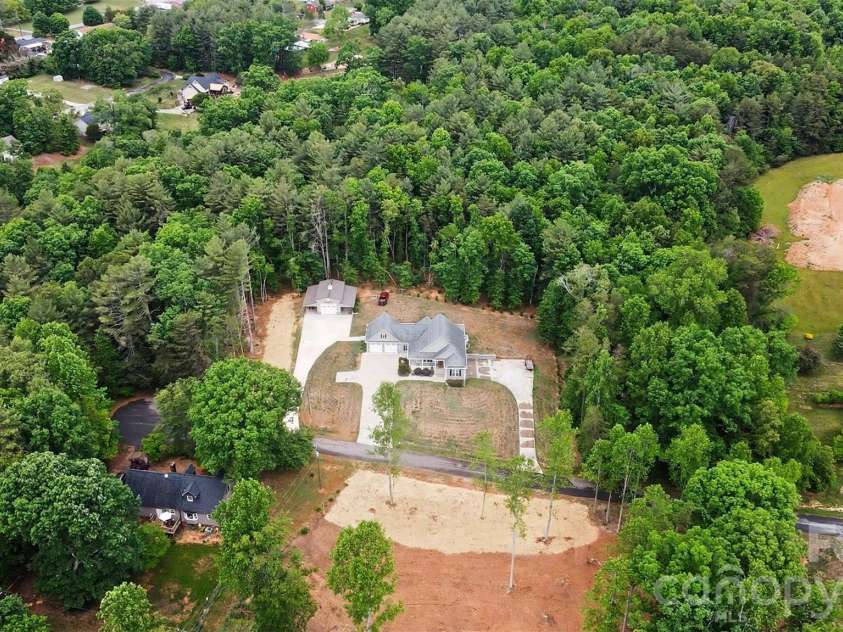 112 Solar Drive, Hudson, NC 28638.  MLS# CAR4380835, YatesRealty ID 23246. 
