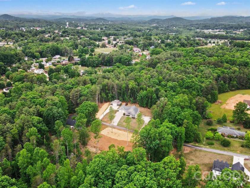 112 Solar Drive, Hudson, NC 28638.  MLS# CAR4380835, YatesRealty ID 23246. 