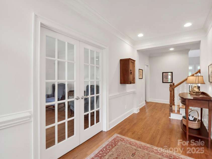 7716 Seton House Lane, Charlotte, NC 28277.  MLS# CAR4250722, YatesRealty ID 23249. 