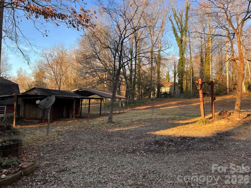 101 Sherry Drive, Stanley, NC 28164.  MLS# CAR4334048, YatesRealty ID 2325. 