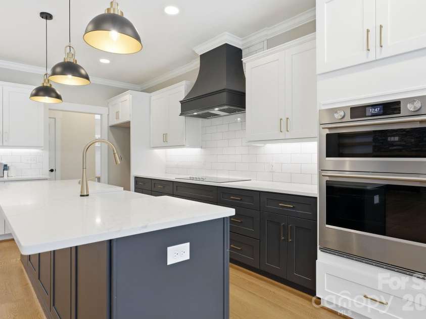 7566 Whisper Hollow Lane, Lewisville, NC 27023.  MLS# CAR4380407, YatesRealty ID 23251. 