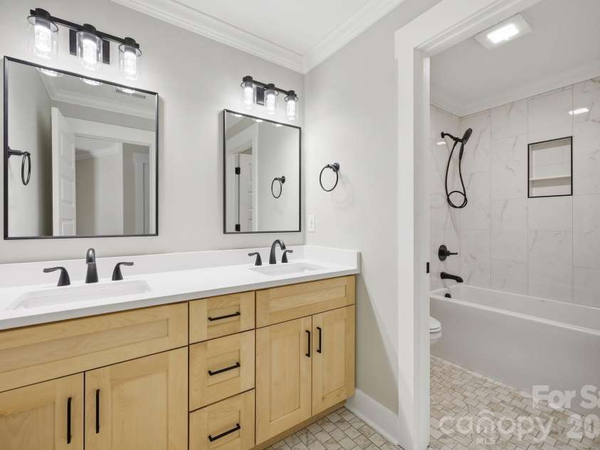 7566 Whisper Hollow Lane, Lewisville, NC 27023.  MLS# CAR4380407, YatesRealty ID 23251. 