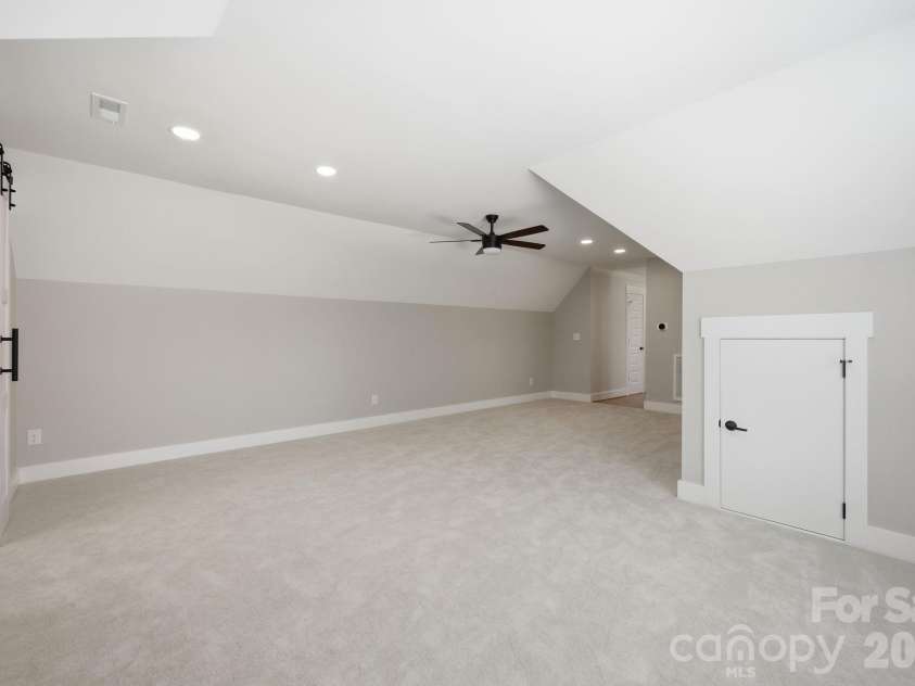7566 Whisper Hollow Lane, Lewisville, NC 27023.  MLS# CAR4380407, YatesRealty ID 23251. 