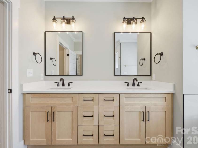 7566 Whisper Hollow Lane, Lewisville, NC 27023.  MLS# CAR4380407, YatesRealty ID 23251. 