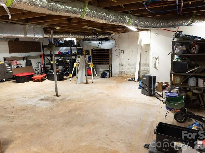 1399 Ruby Spencer Street, Newton, NC 28658.  MLS# CAR4377979, YatesRealty ID 23252. 