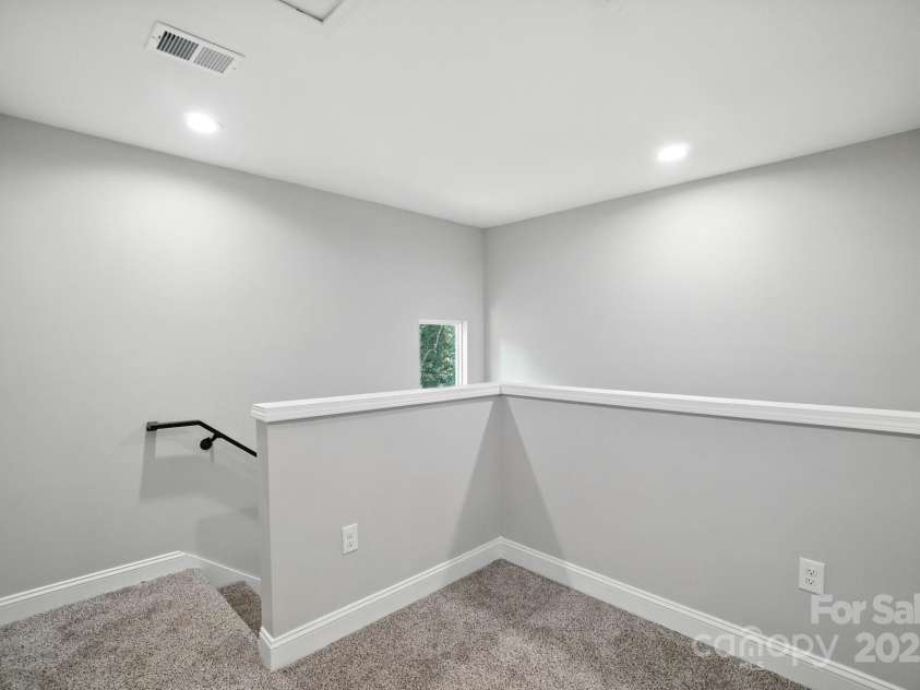 2732 Mayfair Avenue, Charlotte, NC 28208.  MLS# CAR4276122, YatesRealty ID 23252. 