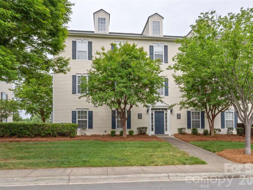 3839 Carl Parmer Drive, Harrisburg, NC 28075.  MLS# CAR4379180, YatesRealty ID 23253. 