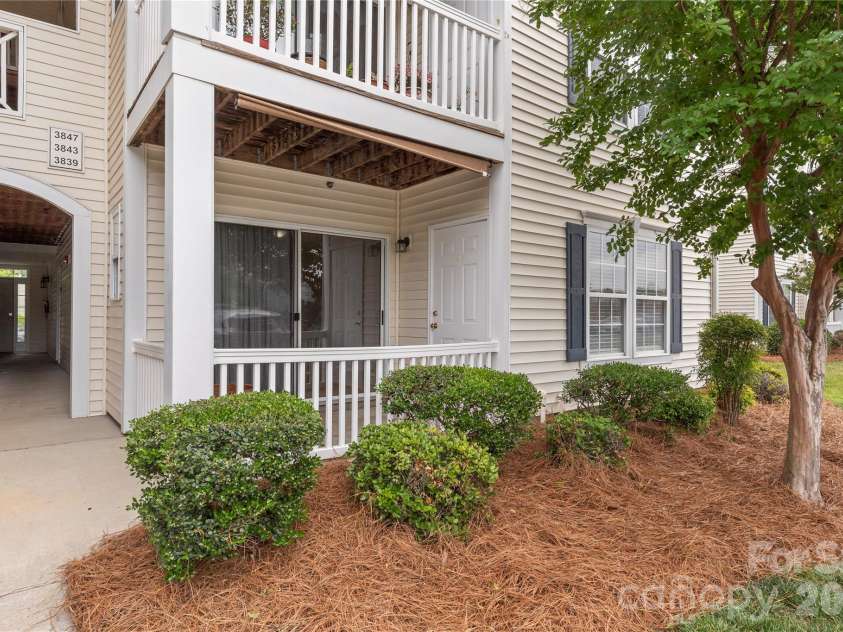 3839 Carl Parmer Drive, Harrisburg, NC 28075.  MLS# CAR4379180, YatesRealty ID 23253. 