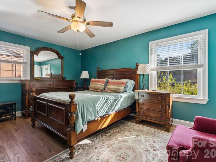 13507 Four Oaks Lane, Matthews, NC 28105.  MLS# CAR4424835, YatesRealty ID 23254. 