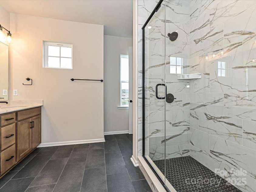 5676 Clear Creek Lane, Charlotte, NC 28215.  MLS# CAR4199092, YatesRealty ID 23254. 