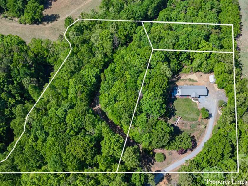 7362 Volunteer Rescue Road, Denton, NC 27239.  MLS# CAR4370916, YatesRealty ID 23257. 3 parcels