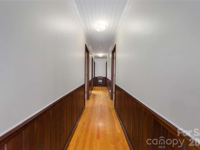 7362 Volunteer Rescue Road, Denton, NC 27239.  MLS# CAR4370916, YatesRealty ID 23257. Hall way