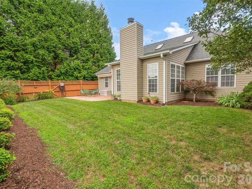 7 Morning Mist Road, Fletcher, NC 28732.  MLS# CAR4368070, YatesRealty ID 23258. 