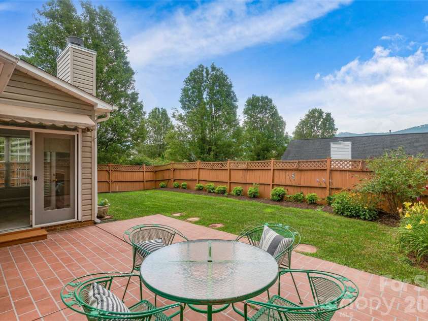 7 Morning Mist Road, Fletcher, NC 28732.  MLS# CAR4368070, YatesRealty ID 23258. 