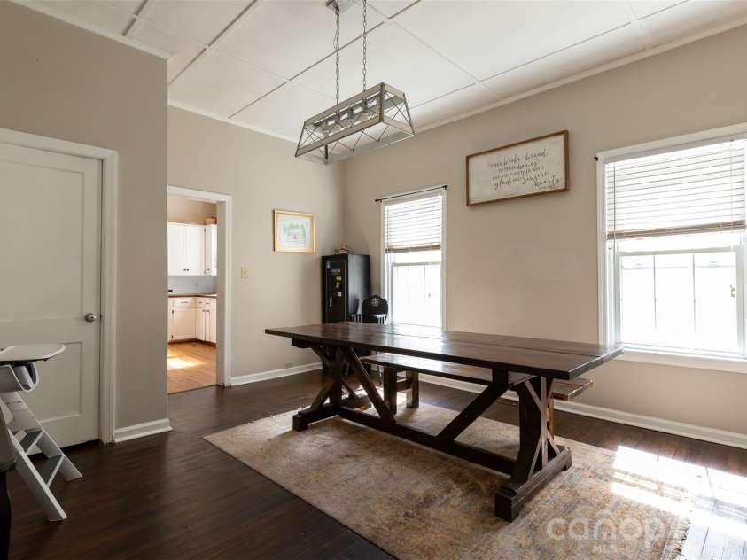 505 Mountain Street, Kings Mountain, NC 28086.  MLS# CAR4375572, YatesRealty ID 23259. 