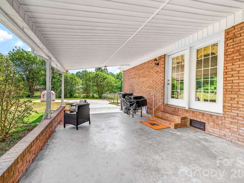 204 Harrelson Road, Cherryville, NC 28021.  MLS# CAR4373774, YatesRealty ID 23260. 