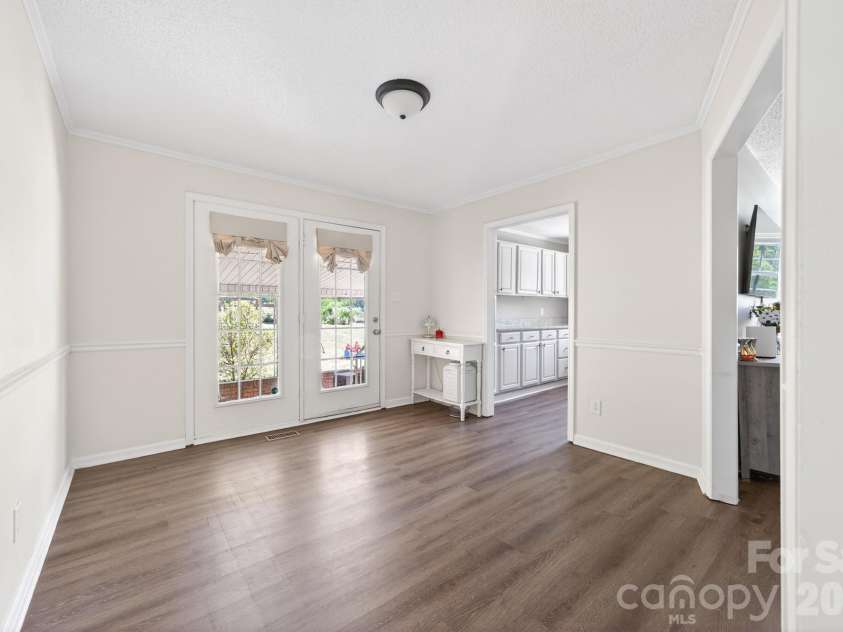204 Harrelson Road, Cherryville, NC 28021.  MLS# CAR4373774, YatesRealty ID 23260. Dining Area