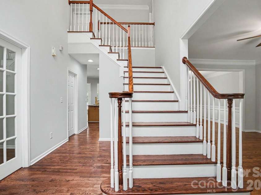 3208 Bur Oak Drive, Gastonia, NC 28056.  MLS# CAR4380752, YatesRealty ID 23261. Inviting Staircase