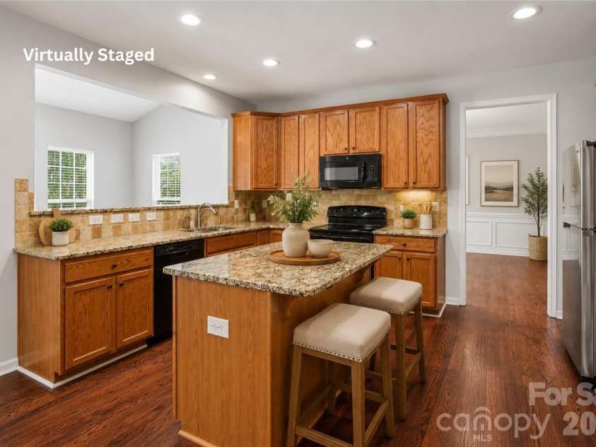 3208 Bur Oak Drive, Gastonia, NC 28056.  MLS# CAR4380752, YatesRealty ID 23261. Kitchen