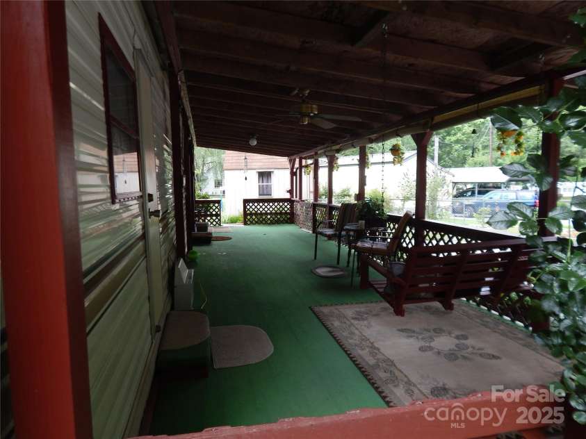 90 Park Place, Maggie Valley, NC 28751.  MLS# CAR4275343, YatesRealty ID 23263. 