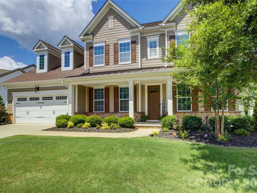15417 Cimarron Hills Lane, Charlotte, NC 28278.  MLS# CAR4394645, YatesRealty ID 23264. 