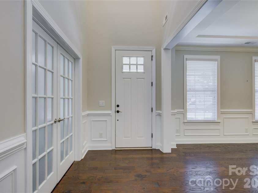 15417 Cimarron Hills Lane, Charlotte, NC 28278.  MLS# CAR4394645, YatesRealty ID 23264. 