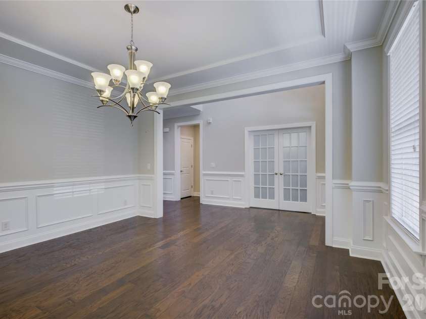 15417 Cimarron Hills Lane, Charlotte, NC 28278.  MLS# CAR4394645, YatesRealty ID 23264. 
