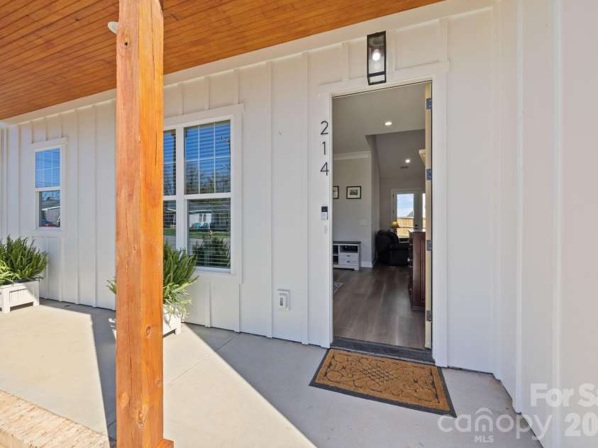 214 Cedar Street, Belmont, NC 28012.  MLS# CAR4358767, YatesRealty ID 23266. 