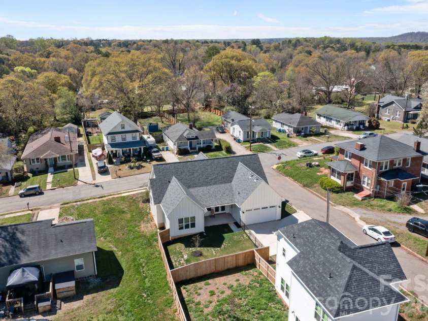 214 Cedar Street, Belmont, NC 28012.  MLS# CAR4358767, YatesRealty ID 23266. 