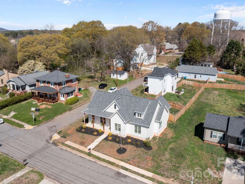 214 Cedar Street, Belmont, NC 28012.  MLS# CAR4358767, YatesRealty ID 23266. 
