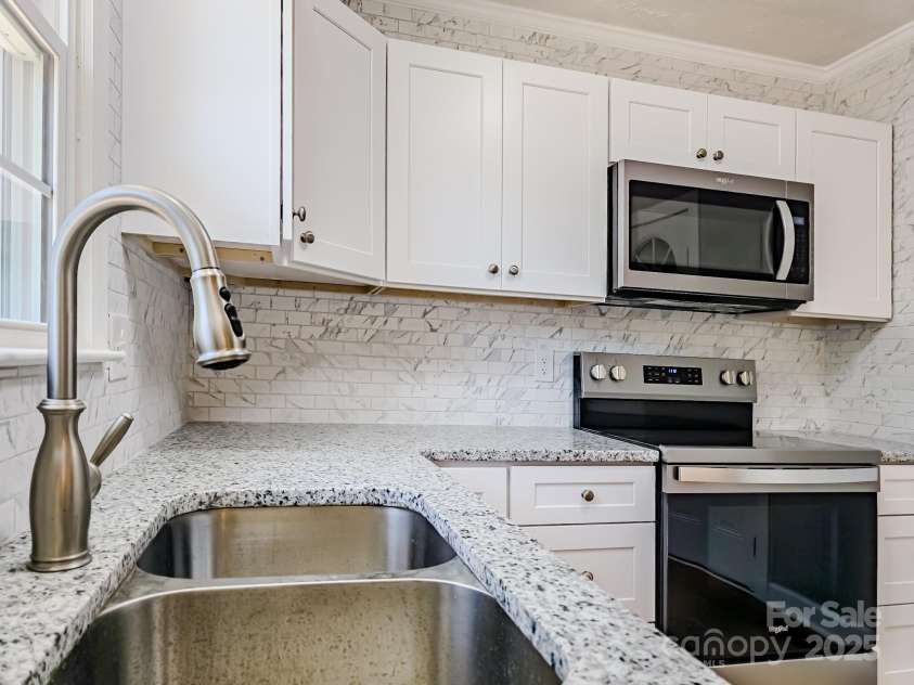 1151 Nanneytown Road, Union Mills, NC 28167.  MLS# CAR4276274, YatesRealty ID 23268. 