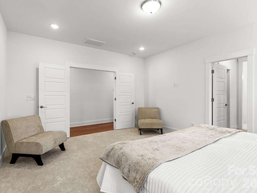 1646 Farrow Drive, Rock Hill, SC 29732.  MLS# CAR4374192, YatesRealty ID 23269. 