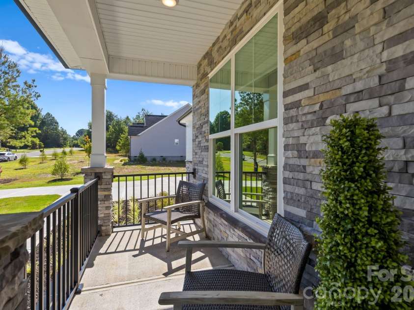 1646 Farrow Drive, Rock Hill, SC 29732.  MLS# CAR4374192, YatesRealty ID 23269. 