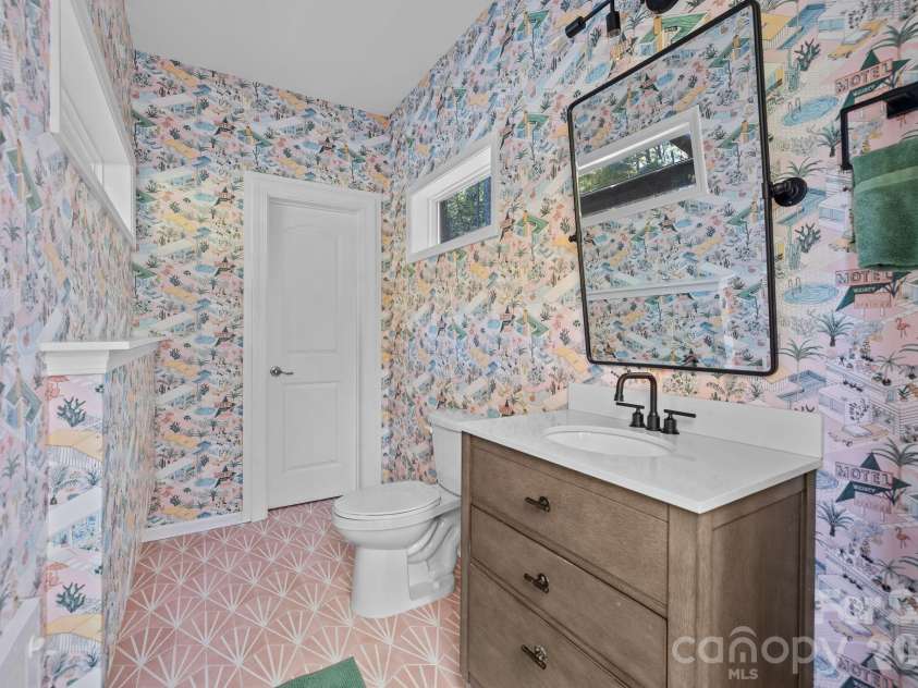 3120 King Olaf Drive, Waxhaw, NC 28173.  MLS# CAR4332250, YatesRealty ID 2327. Pool house half bath and storage.