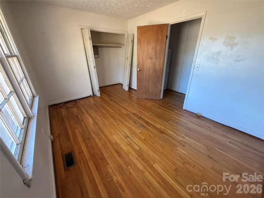 601 Grace Street, Bennettsville, SC 29512.  MLS# CAR4337120, YatesRealty ID 2327. 