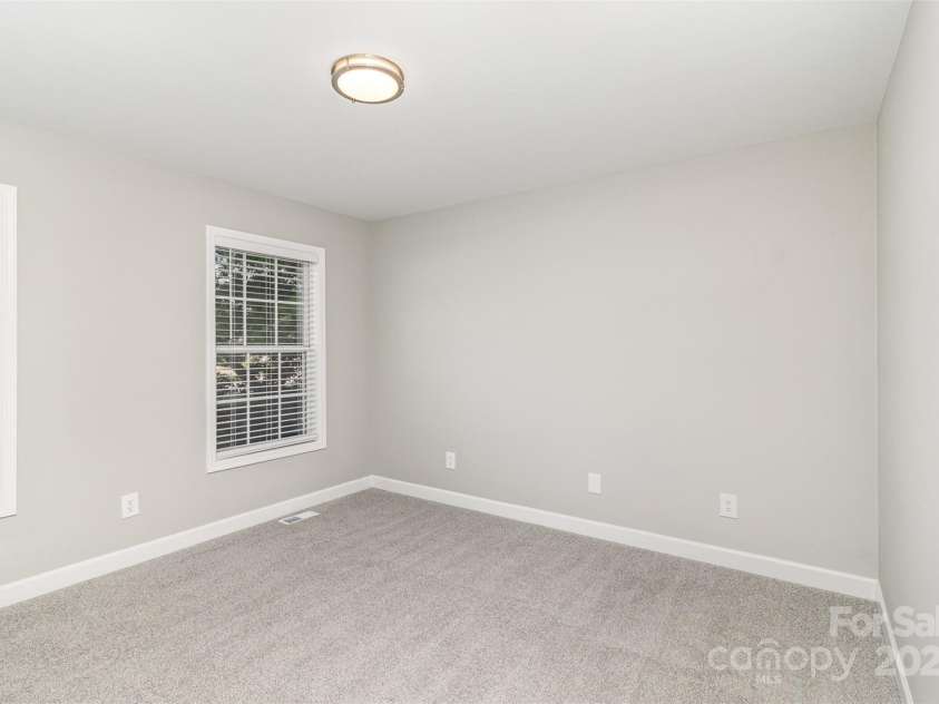 608 Red Hawk Way, Clover, SC 29710.  MLS# CAR4276470, YatesRealty ID 23273. 