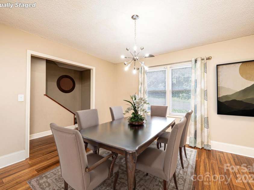 709 21st Avenue, Hickory, NC 28601.  MLS# CAR4276876, YatesRealty ID 23275. Dining Room Virtually Staged
