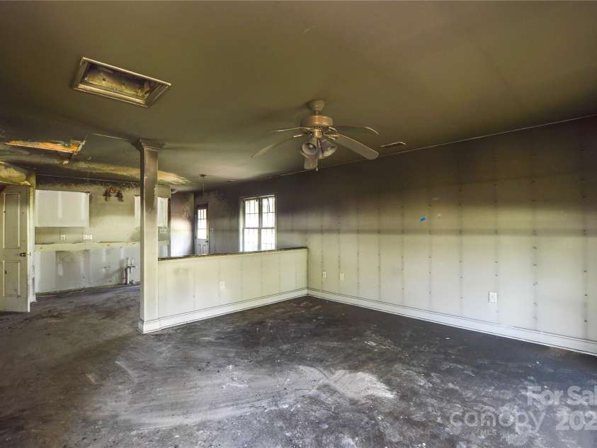 551 Sylvan Street, Concord, NC 28025.  MLS# CAR4276212, YatesRealty ID 23277. 