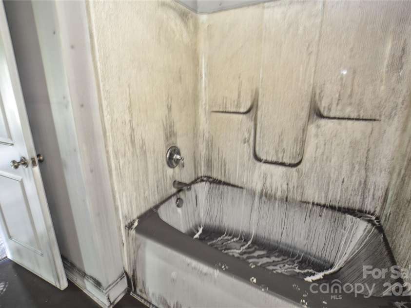 551 Sylvan Street, Concord, NC 28025.  MLS# CAR4276212, YatesRealty ID 23277. 