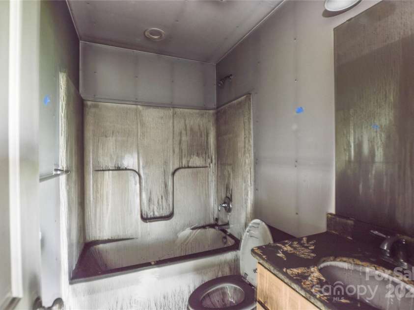 551 Sylvan Street, Concord, NC 28025.  MLS# CAR4276212, YatesRealty ID 23277. 